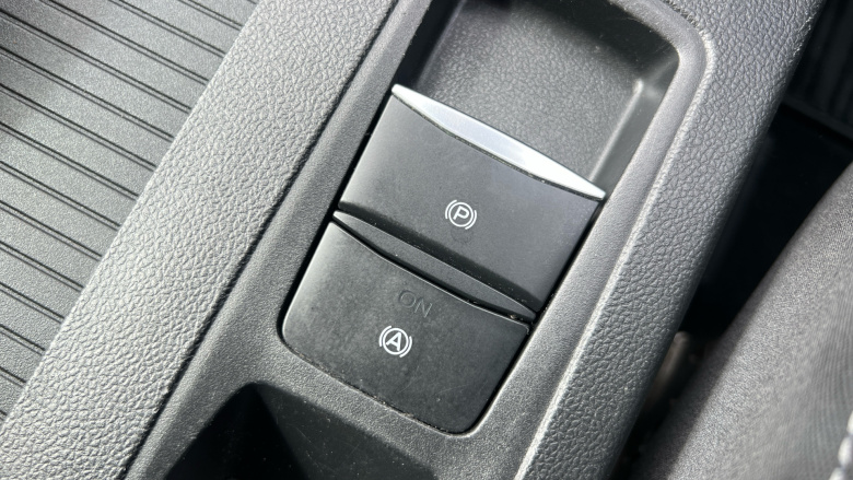 Ford Focus 1.5 EcoBlue 120 Titanium 5dr Diesel Hatchback